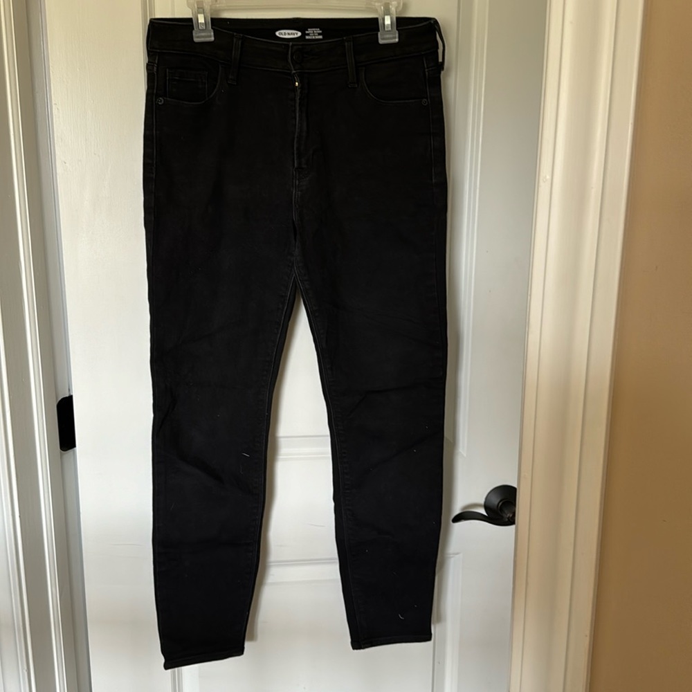 Old Navy Rockstar Super Skinny High Rise